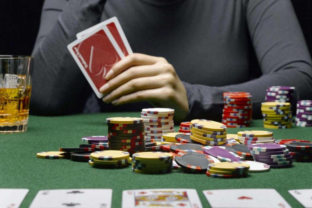 The Top 10 Poker Tips to Make You a Better Player